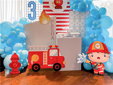 Dịch vụ trang trí sinh nhật cho bé trai xe cứu hỏa tại Hà Nội